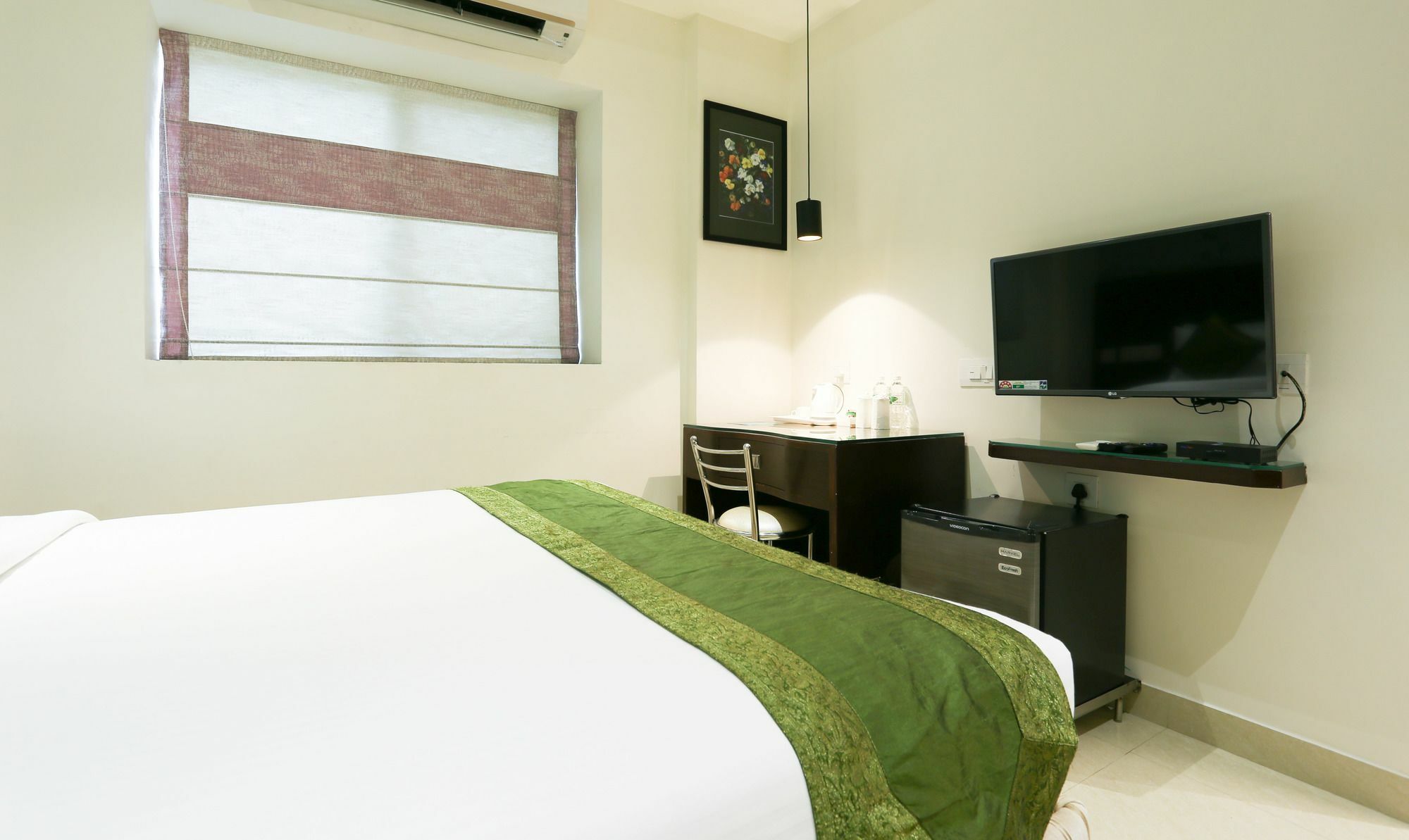 Treebo C Plaza Hotel Vijayawada Bagian luar foto